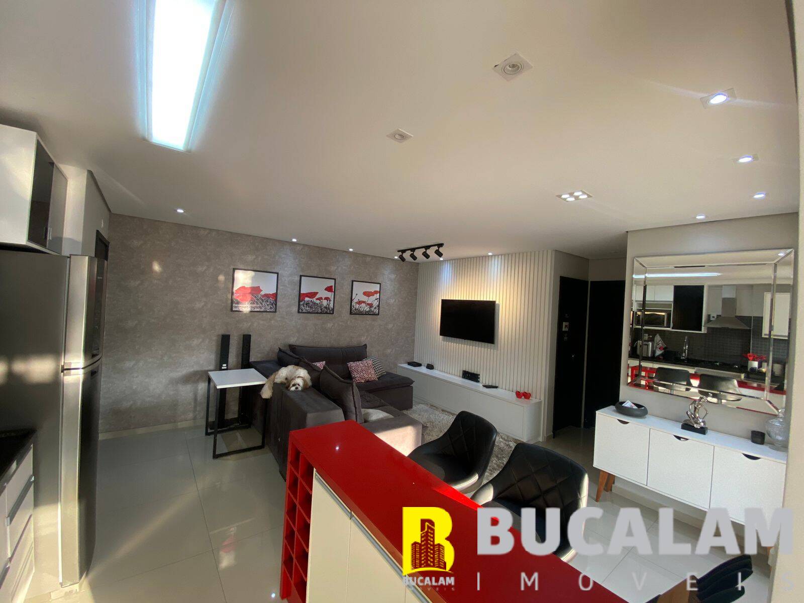 Apartamento à venda com 2 quartos, 76m² - Foto 4