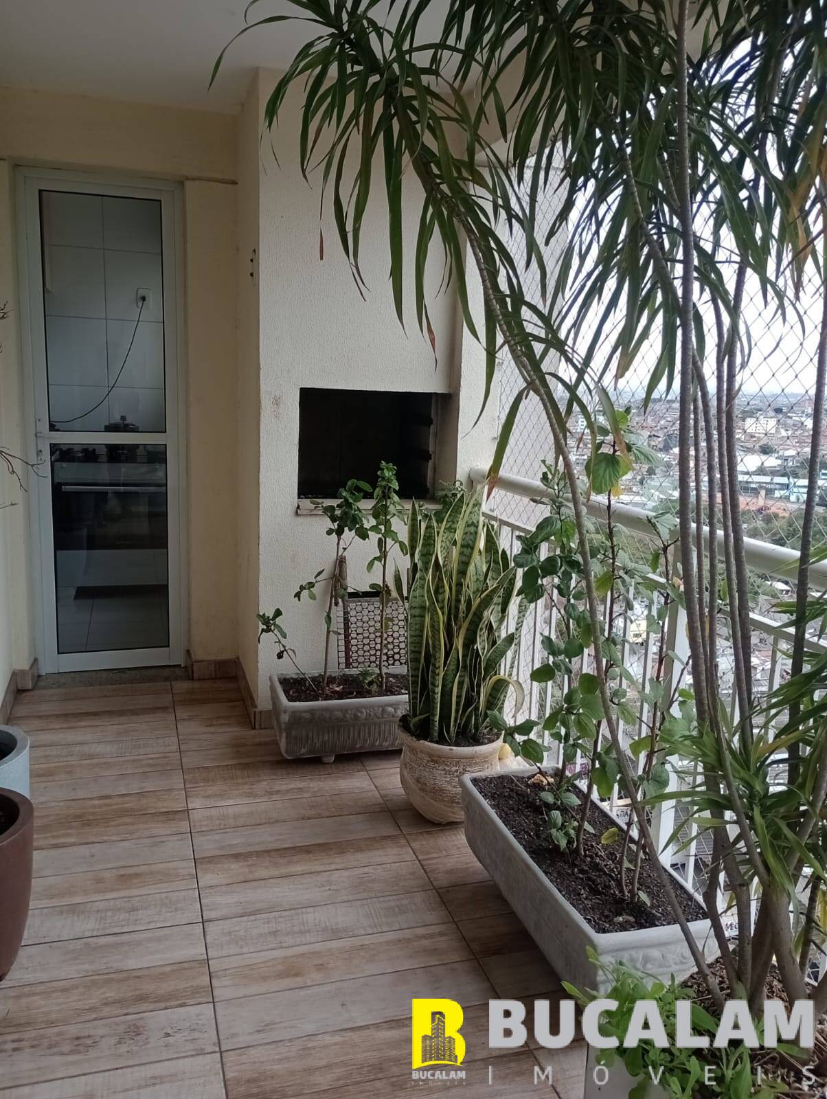 Apartamento à venda com 3 quartos, 96m² - Foto 3