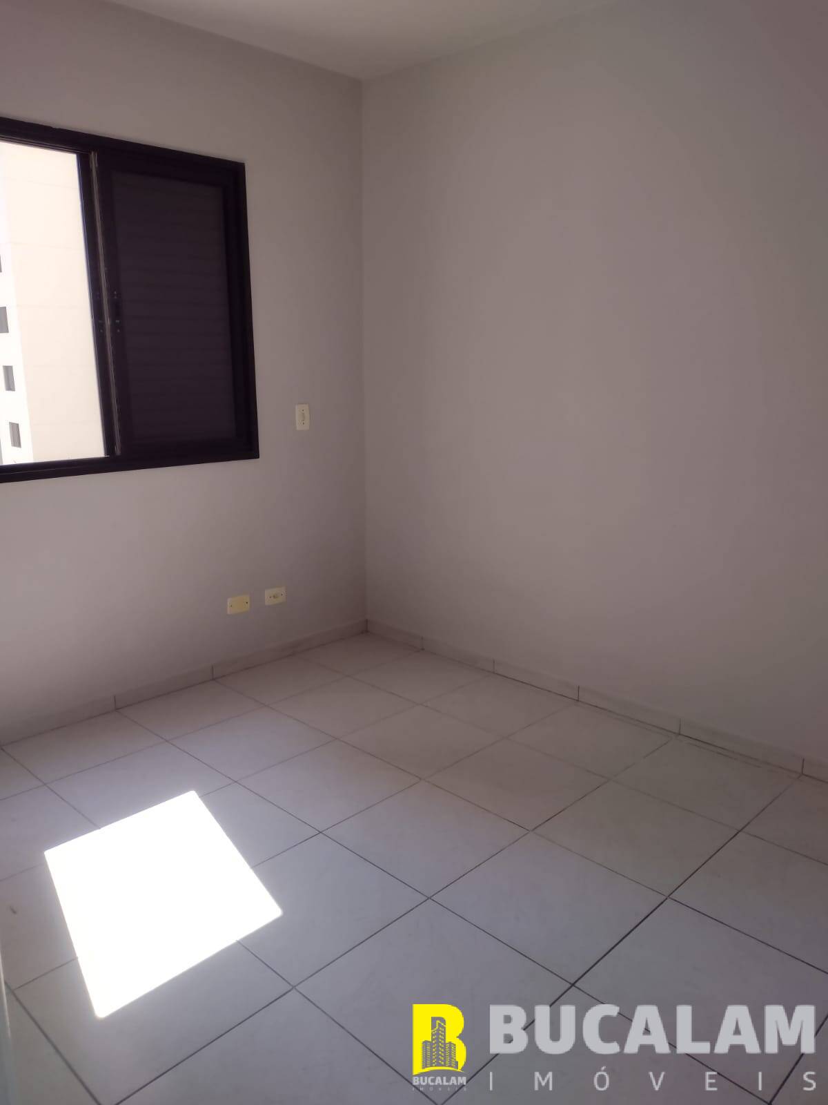 Apartamento à venda com 2 quartos, 68m² - Foto 12