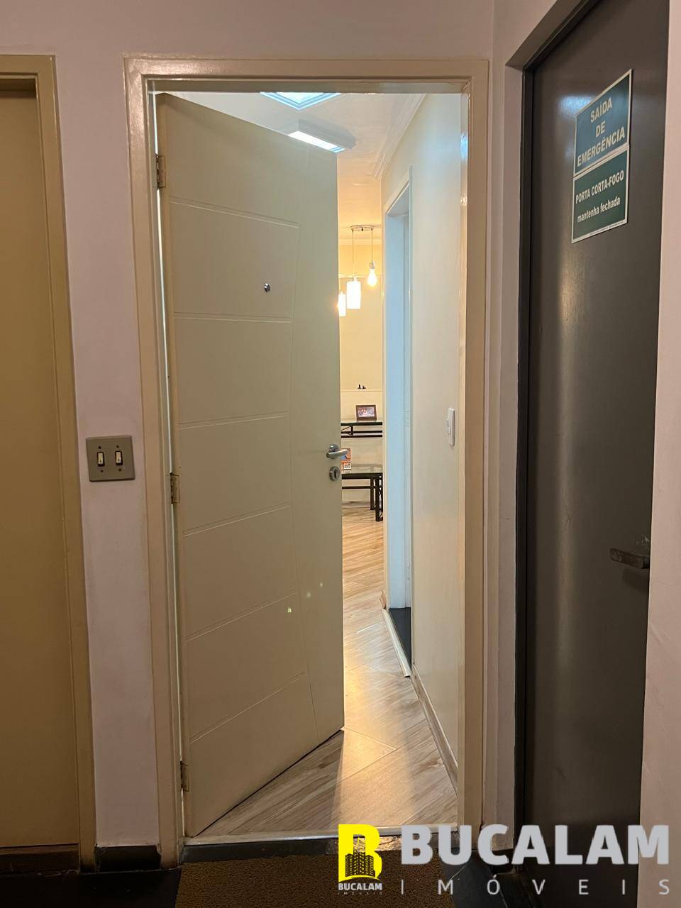 Apartamento à venda com 2 quartos, 52m² - Foto 7