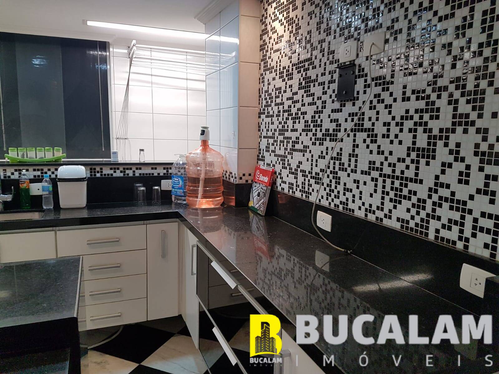 Apartamento à venda com 3 quartos, 175m² - Foto 6