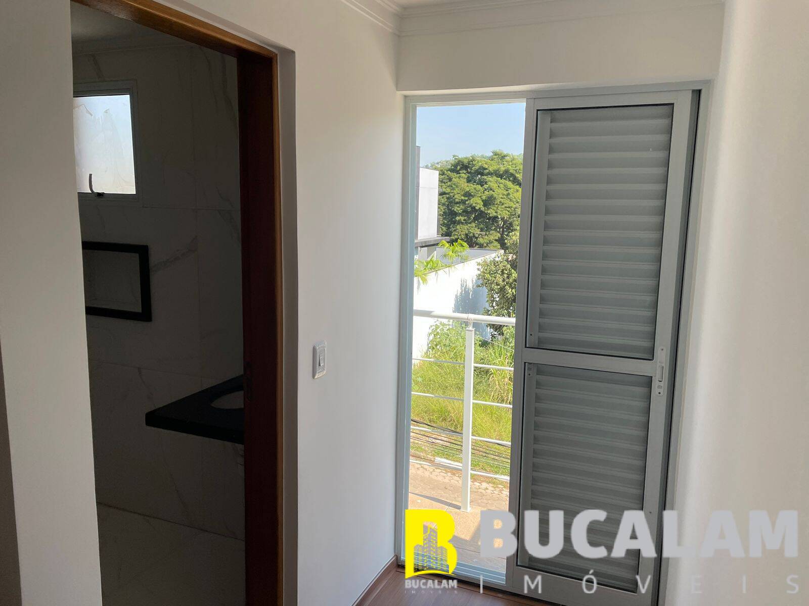 Casa à venda com 3 quartos, 103m² - Foto 12