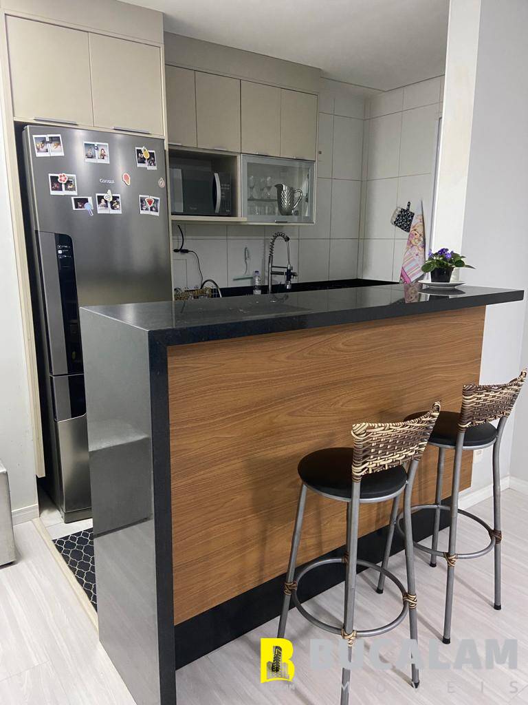 Apartamento à venda com 3 quartos, 64m² - Foto 4