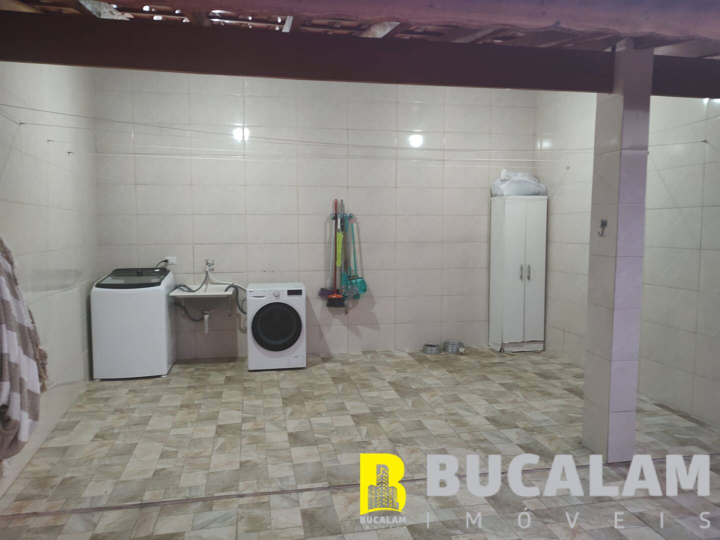 Casa à venda com 3 quartos, 500m² - Foto 11