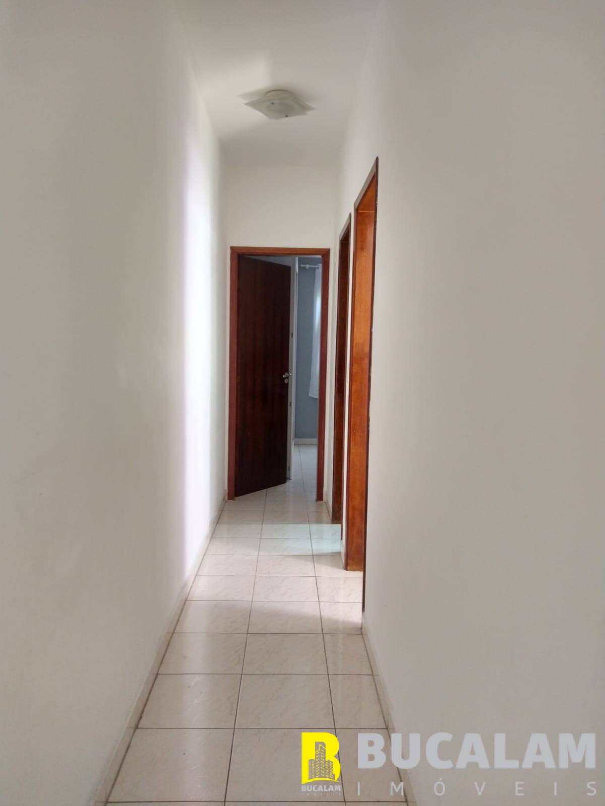 Casa à venda com 3 quartos, 136m² - Foto 11