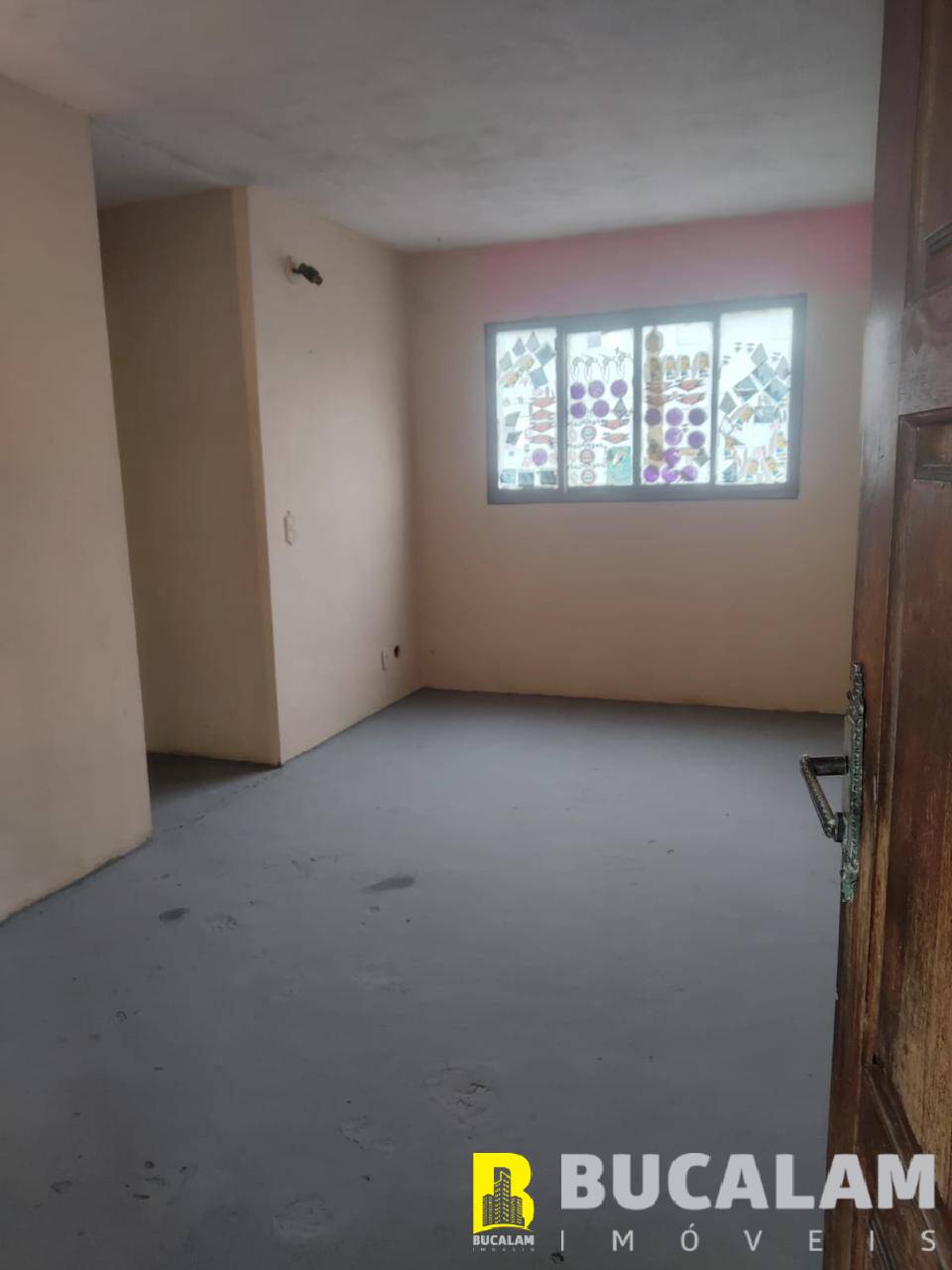 Apartamento à venda com 2 quartos, 58m² - Foto 1