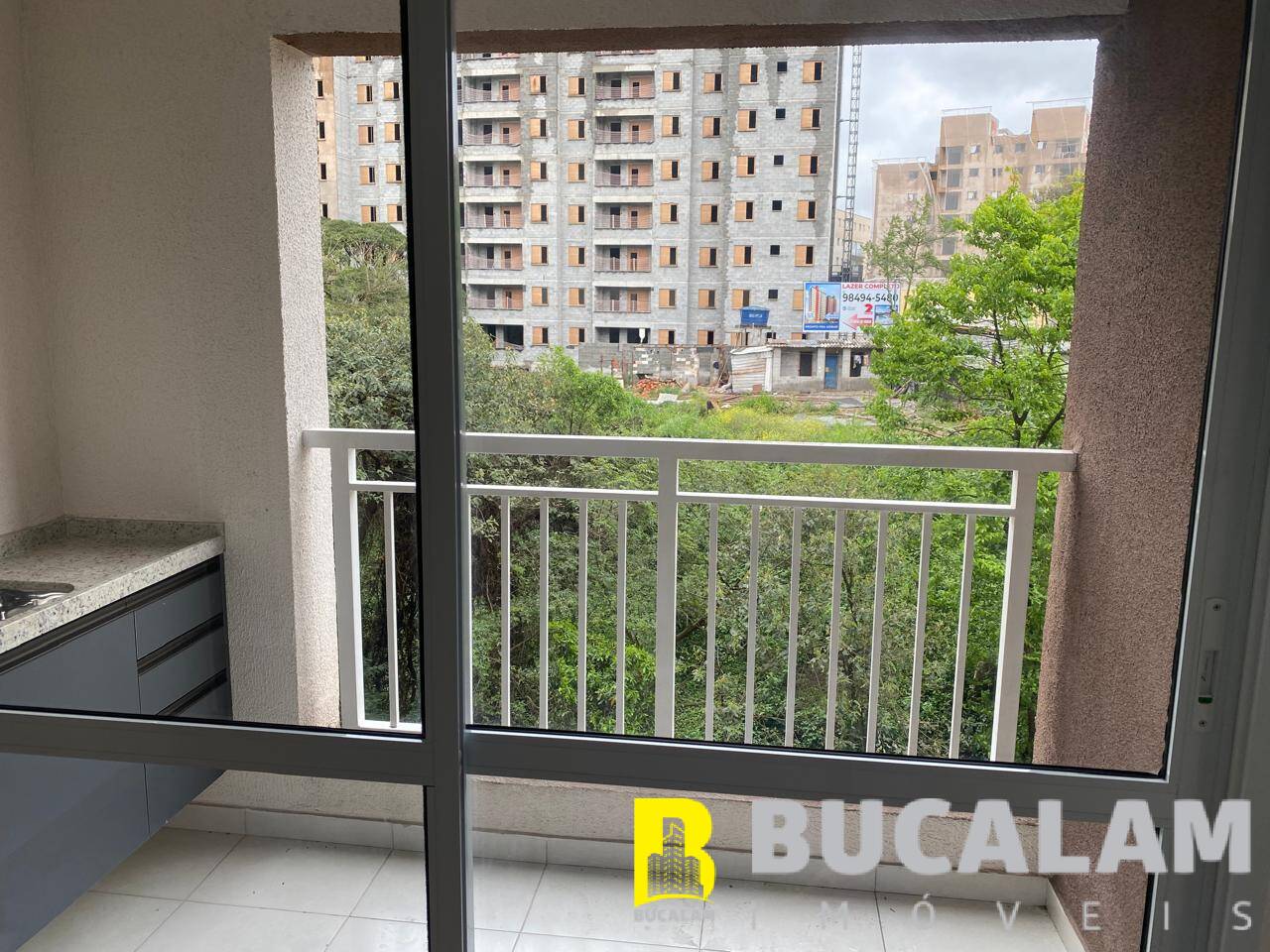 Apartamento à venda com 2 quartos, 56m² - Foto 1