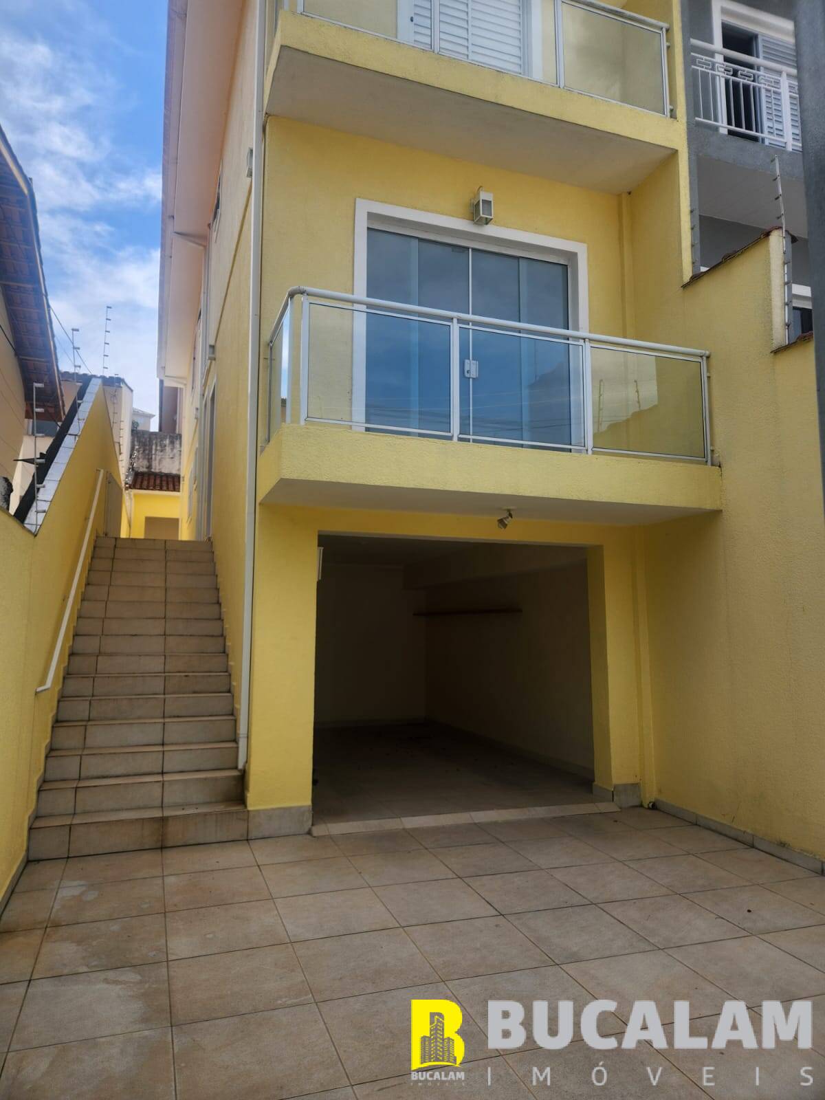 Casa à venda com 3 quartos, 170m² - Foto 1