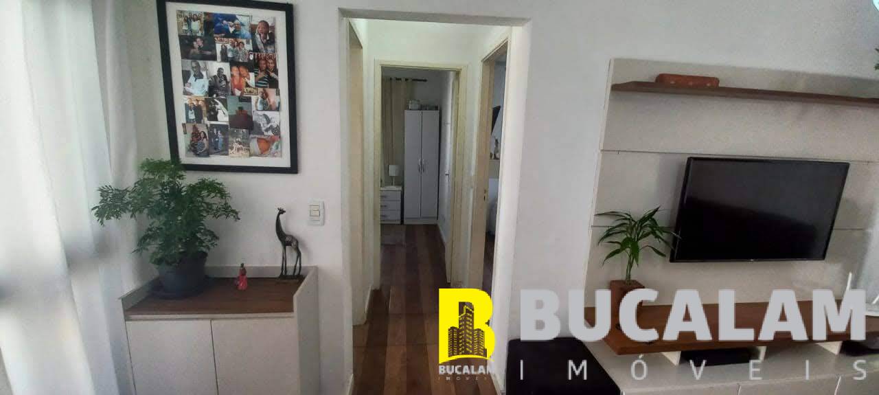 Apartamento à venda com 2 quartos, 70m² - Foto 10