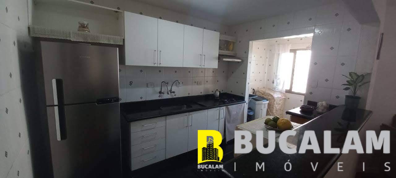 Apartamento à venda com 2 quartos, 70m² - Foto 2