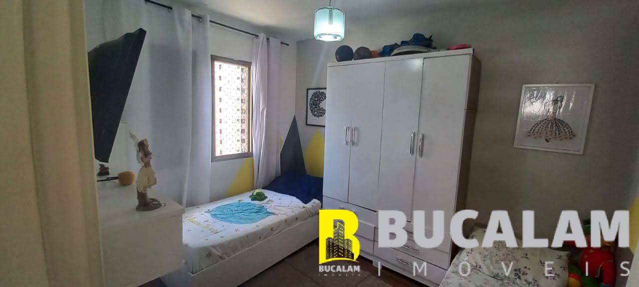 Apartamento à venda com 2 quartos, 70m² - Foto 12