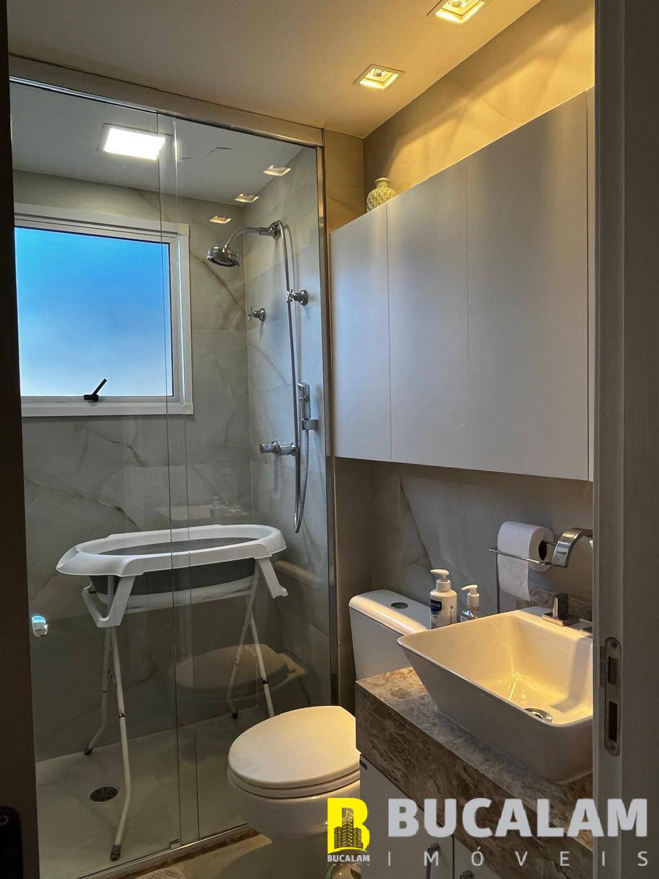 Apartamento à venda com 2 quartos, 60m² - Foto 17