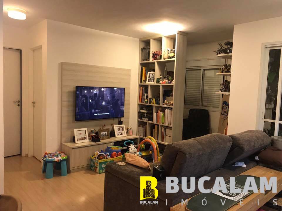 Apartamento à venda com 3 quartos, 64m² - Foto 2