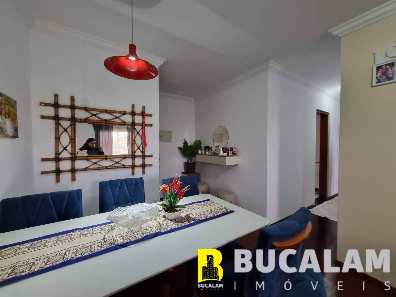 Apartamento à venda com 2 quartos, 73m² - Foto 1