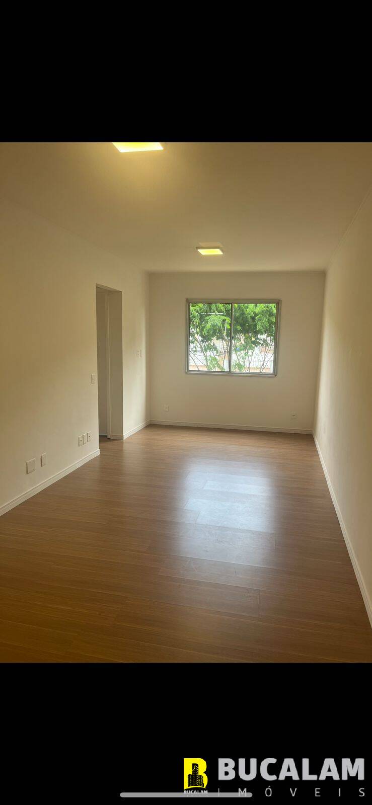 Apartamento à venda com 2 quartos, 52m² - Foto 1