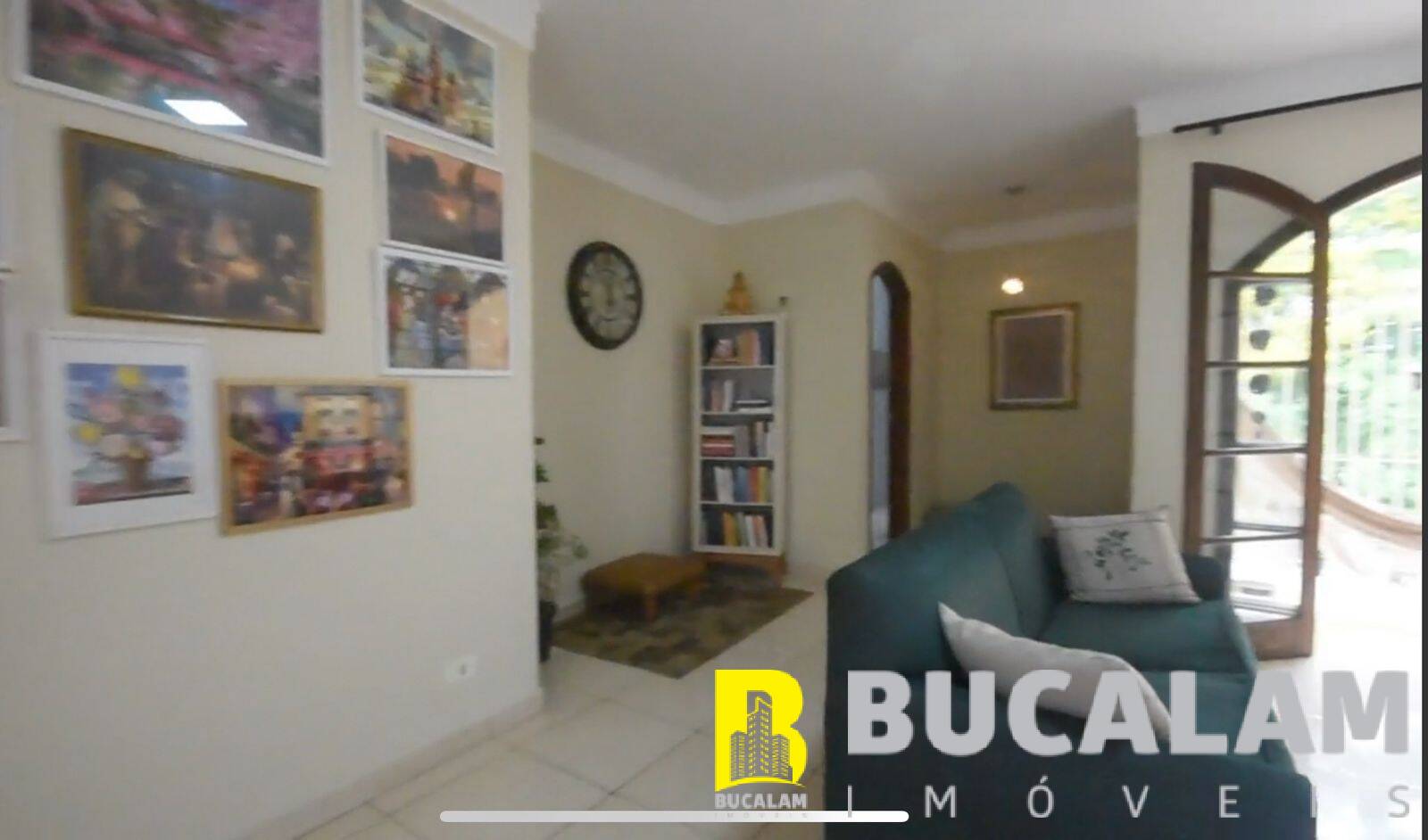 Casa à venda com 3 quartos, 250m² - Foto 8