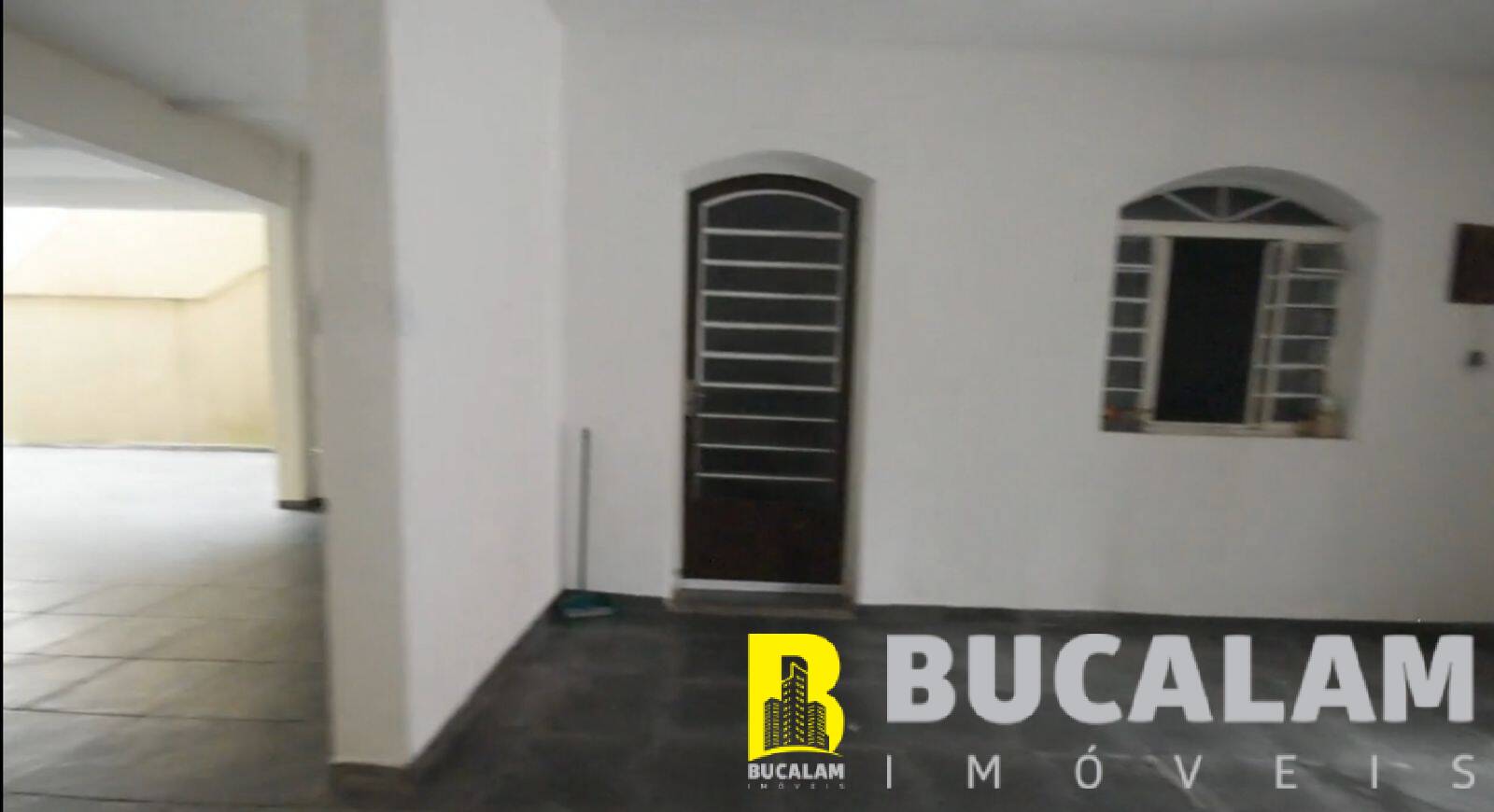 Casa à venda com 3 quartos, 250m² - Foto 20