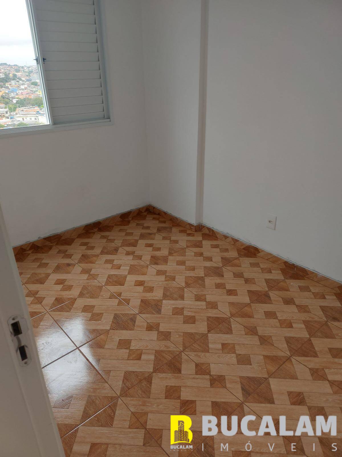 Apartamento à venda com 2 quartos, 43m² - Foto 4