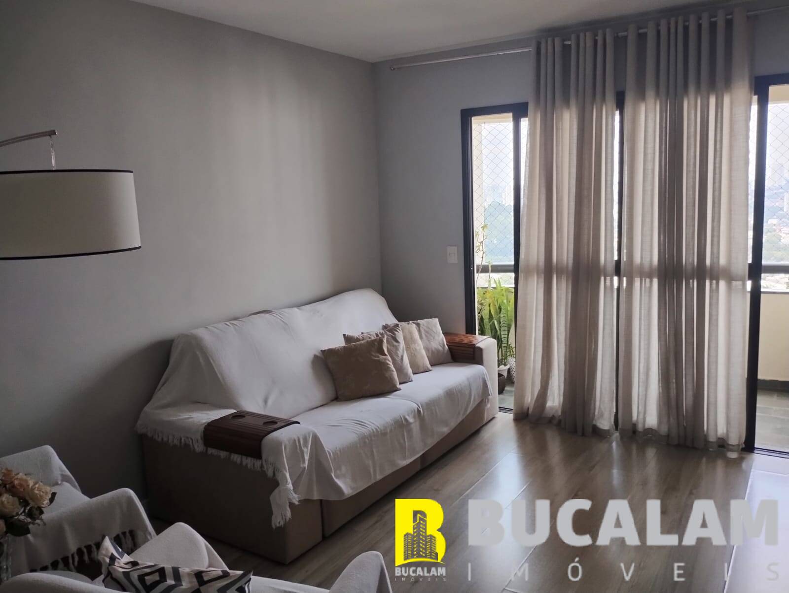 Apartamento à venda com 3 quartos, 110m² - Foto 4