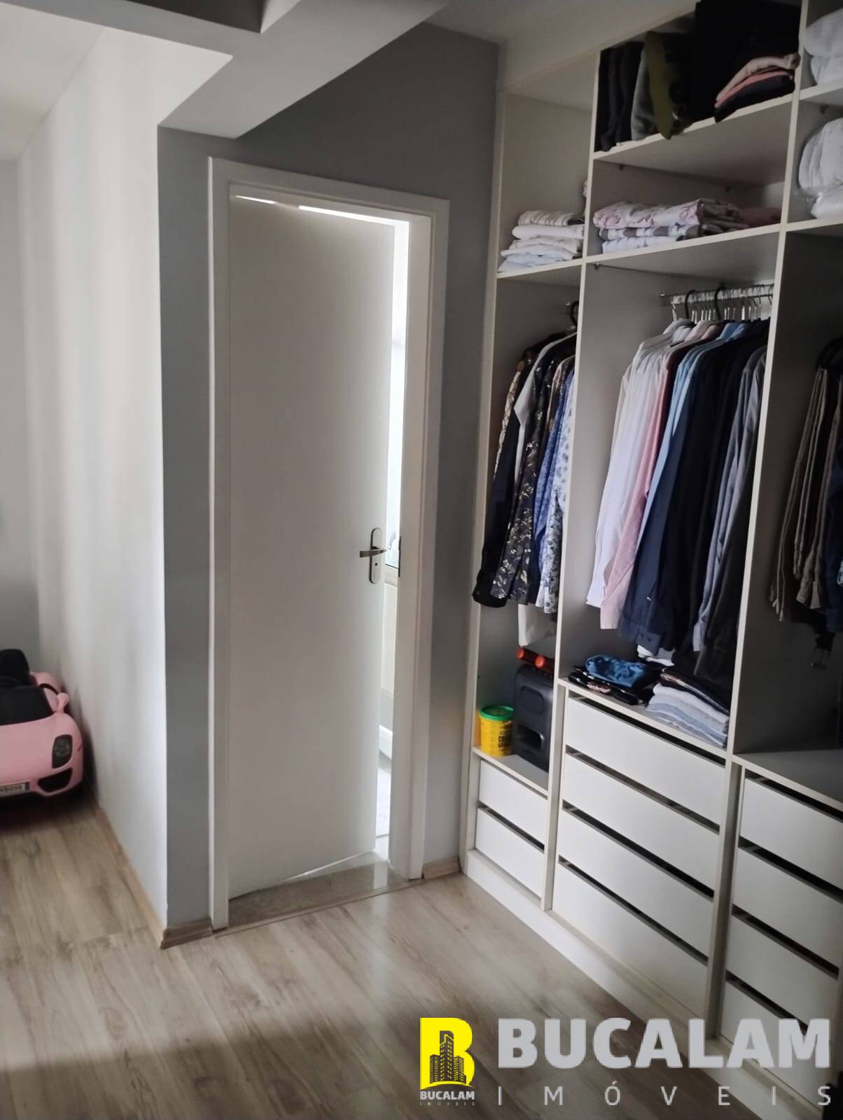 Apartamento à venda com 3 quartos, 110m² - Foto 17