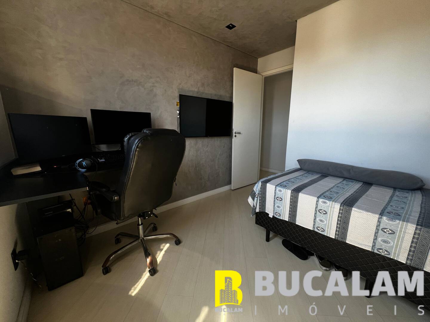 Apartamento à venda com 3 quartos, 74m² - Foto 12