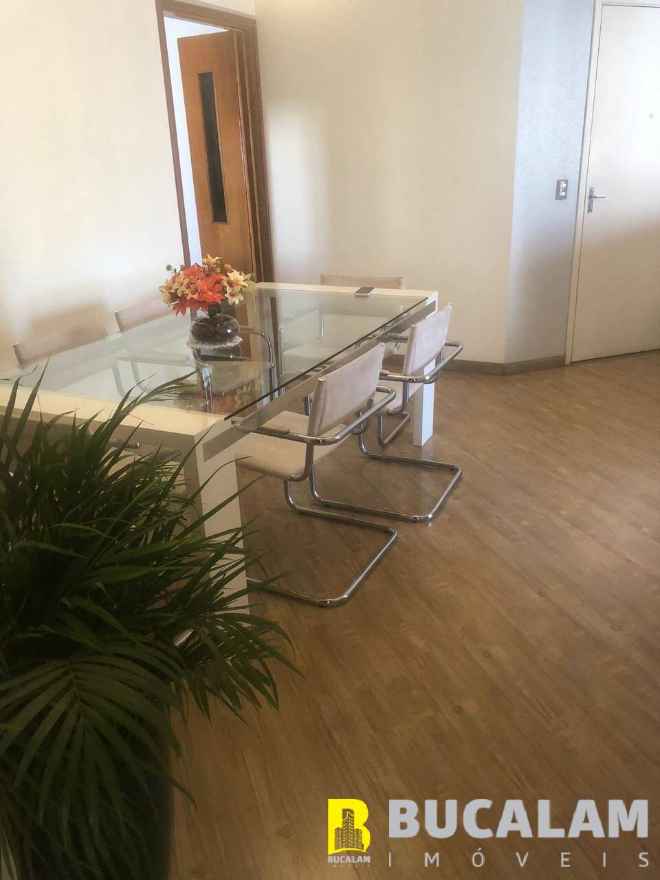 Apartamento à venda com 3 quartos, 110m² - Foto 7