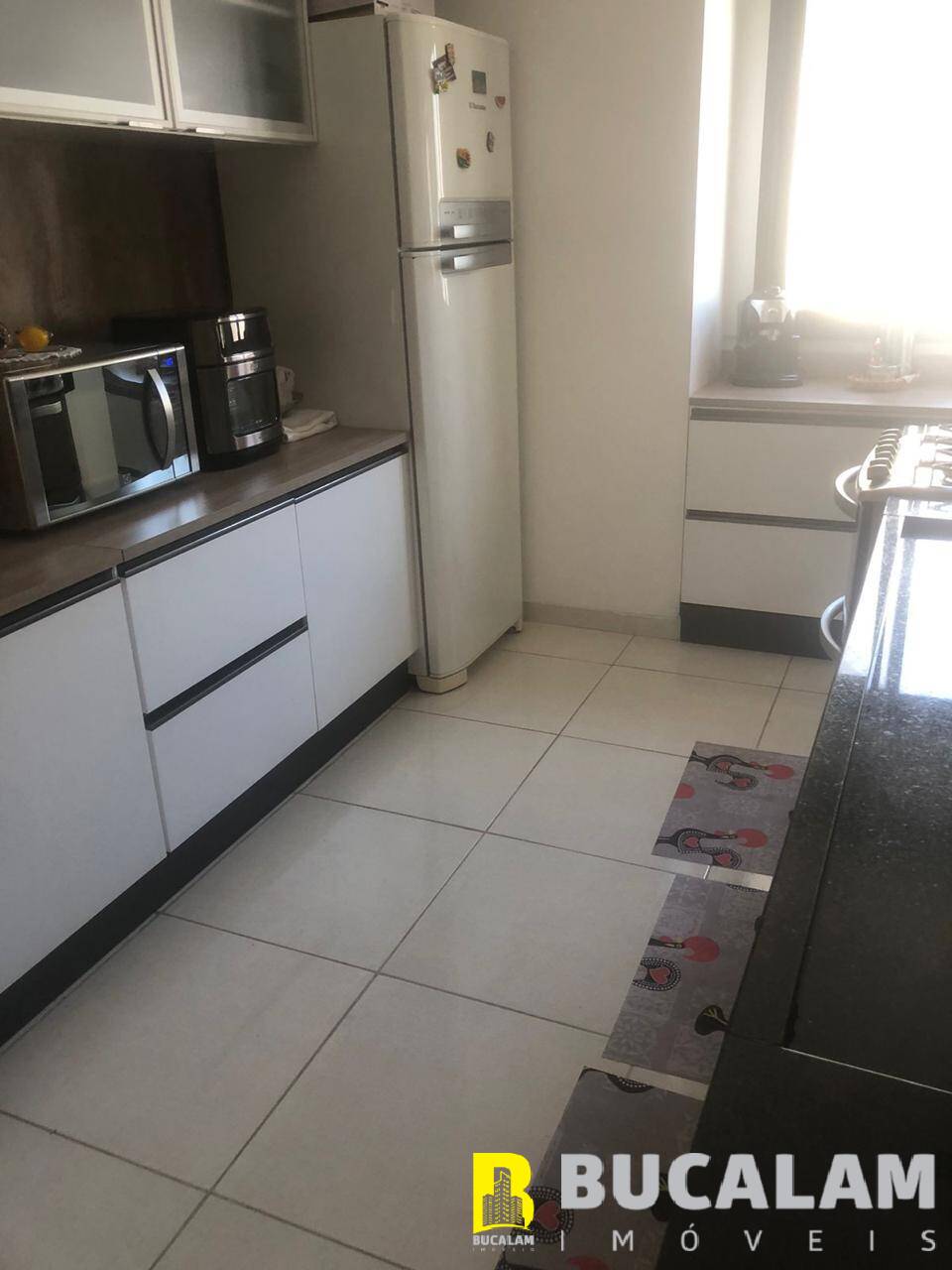 Apartamento à venda com 3 quartos, 110m² - Foto 17