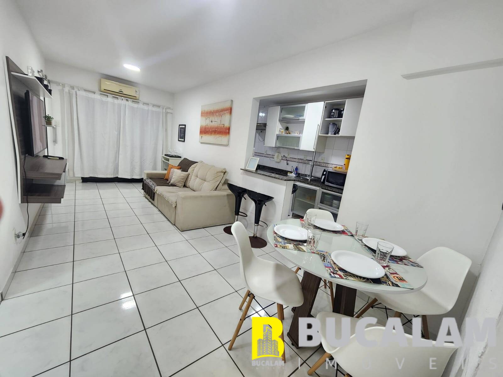 Apartamento à venda com 2 quartos, 57m² - Foto 1