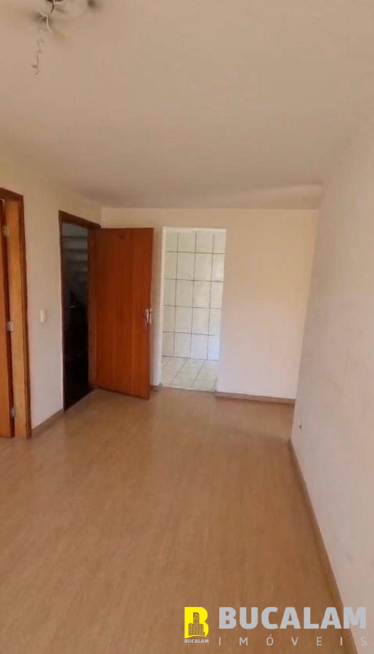 Apartamento à venda com 3 quartos, 60m² - Foto 2