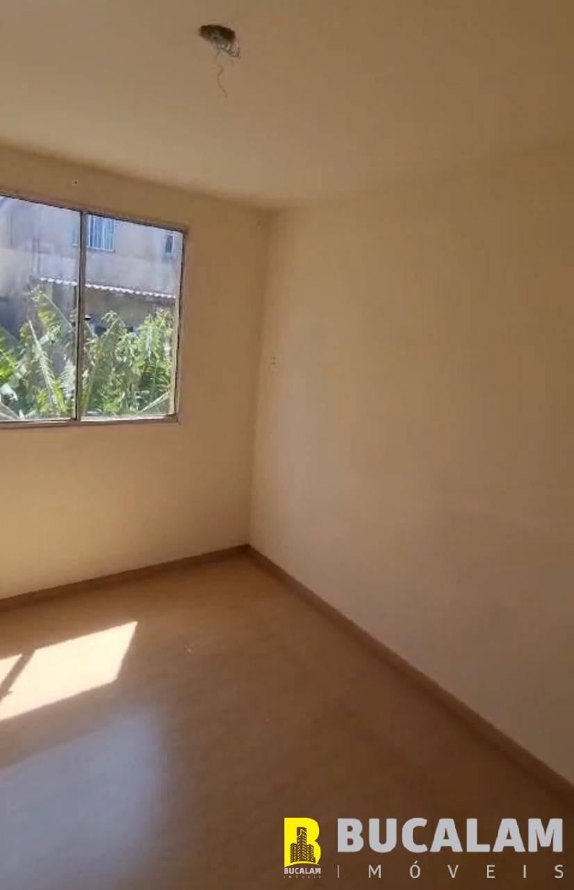 Apartamento à venda com 3 quartos, 60m² - Foto 4