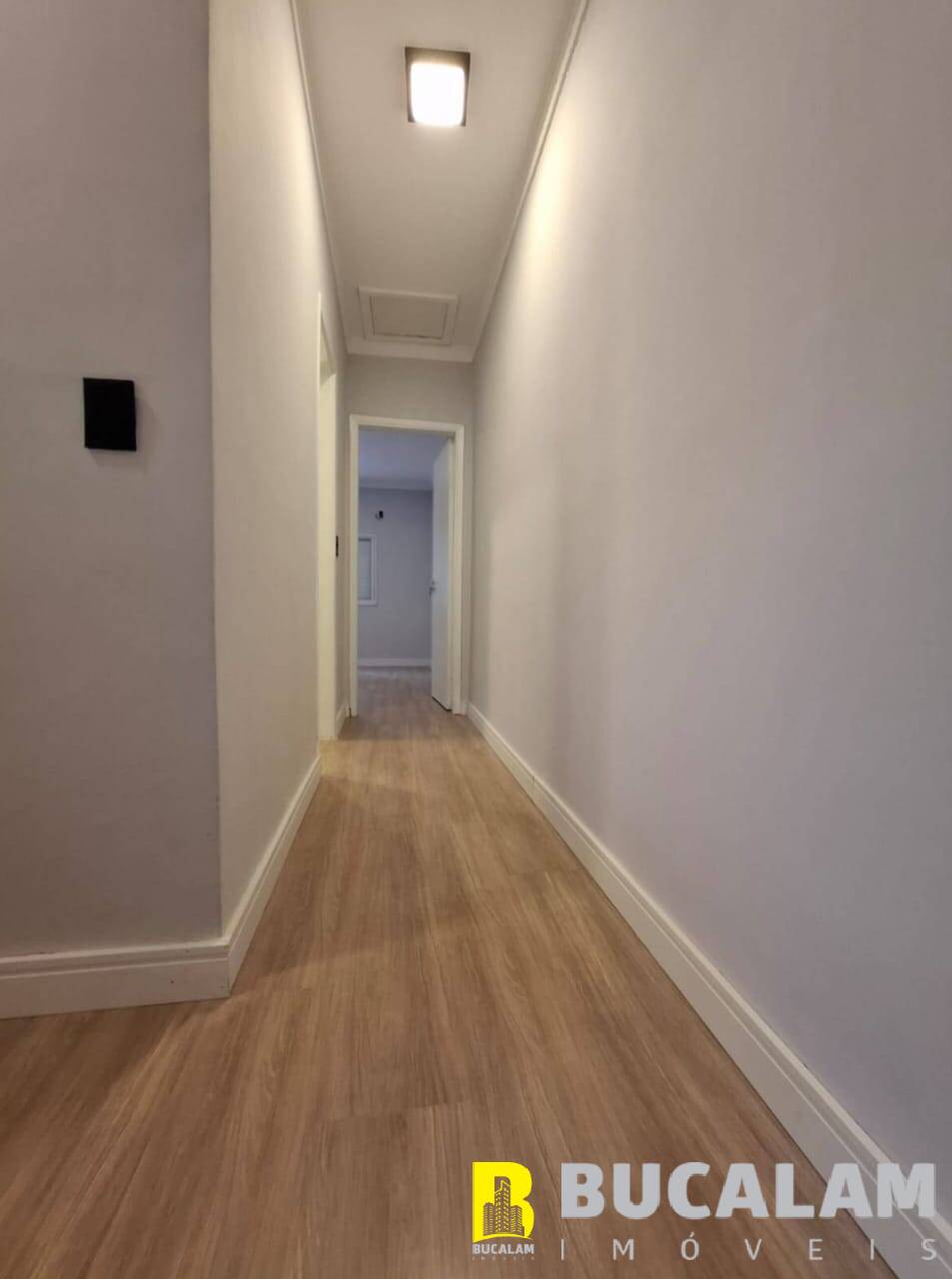 Casa à venda com 3 quartos, 100m² - Foto 5