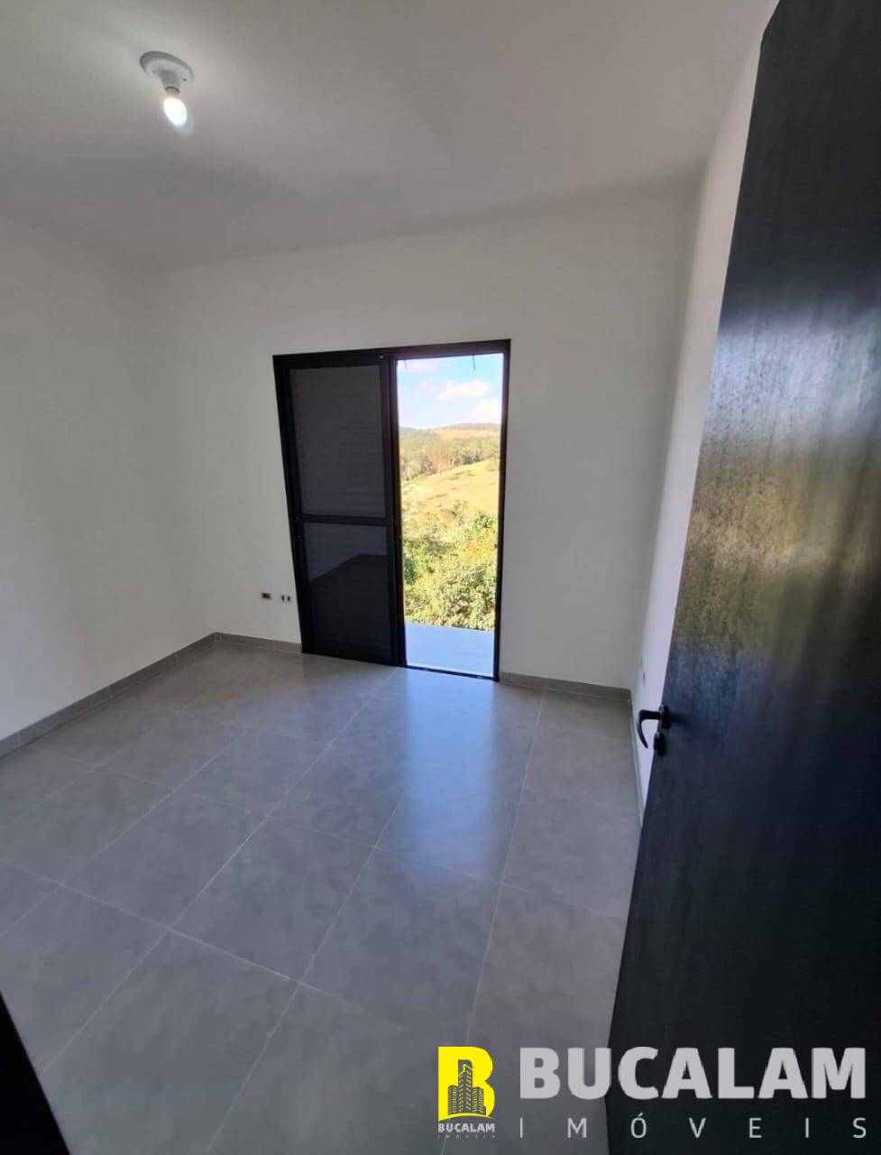 Casa à venda com 2 quartos, 150m² - Foto 16