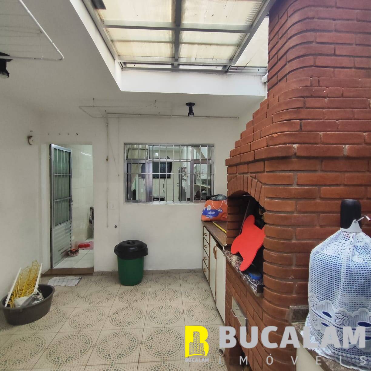 Casa à venda com 2 quartos, 88m² - Foto 8