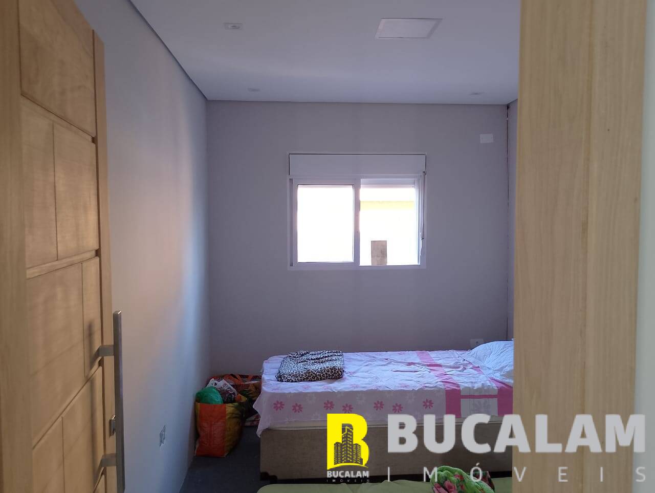 Casa à venda com 4 quartos, 300m² - Foto 18