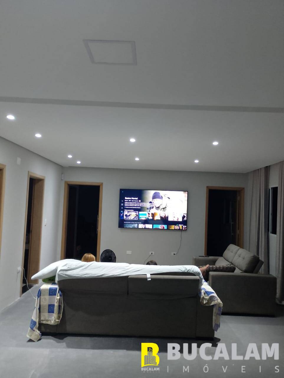 Casa à venda com 4 quartos, 300m² - Foto 16