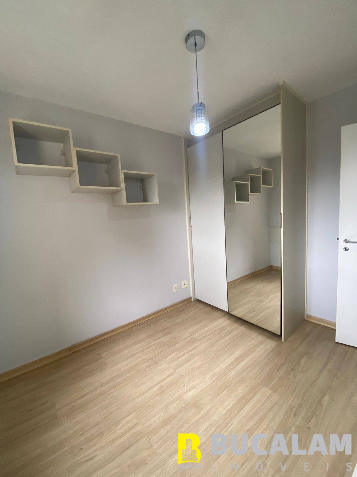 Apartamento à venda com 3 quartos, 92m² - Foto 4