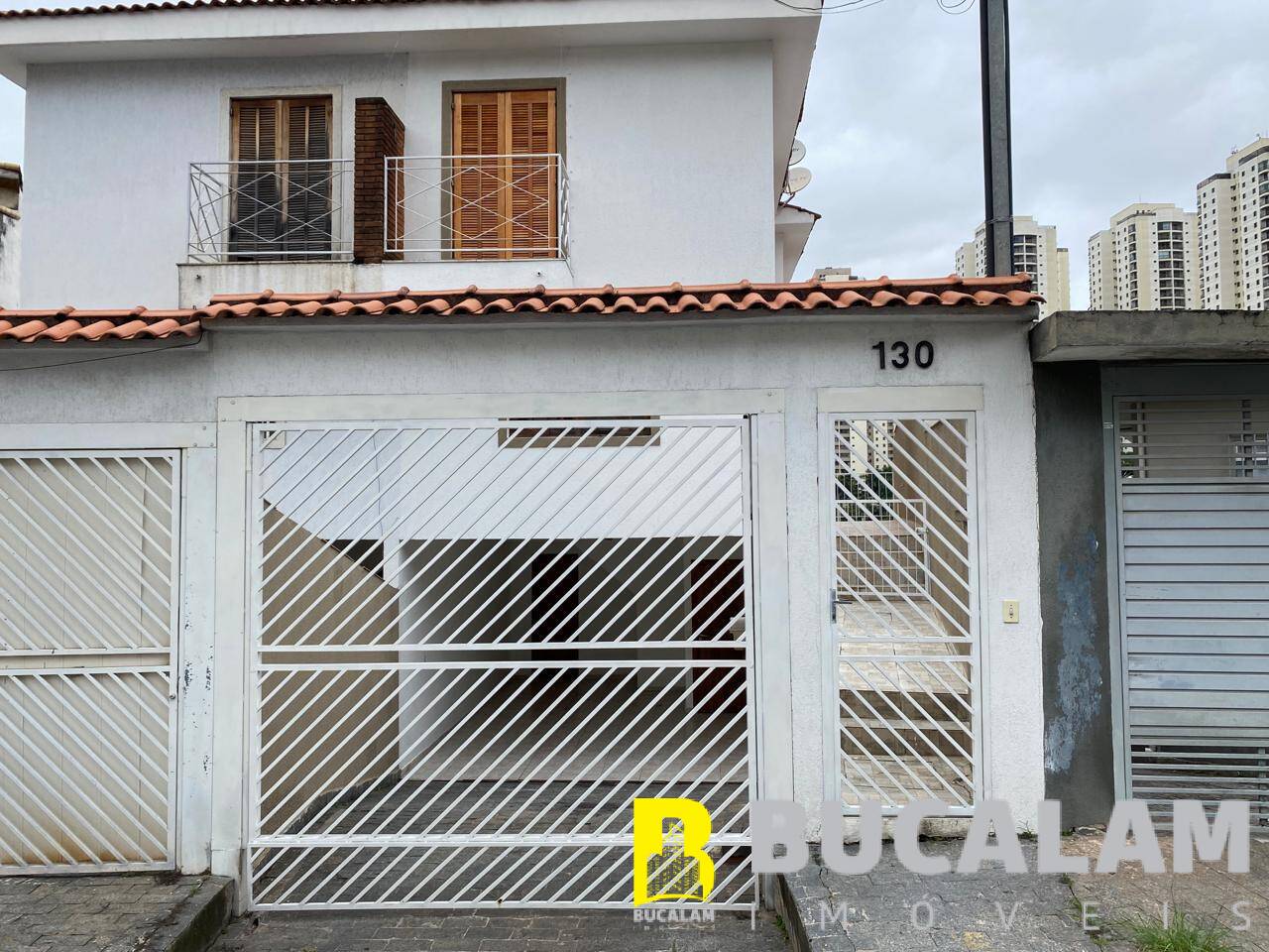 Casa à venda com 3 quartos, 150m² - Foto 1