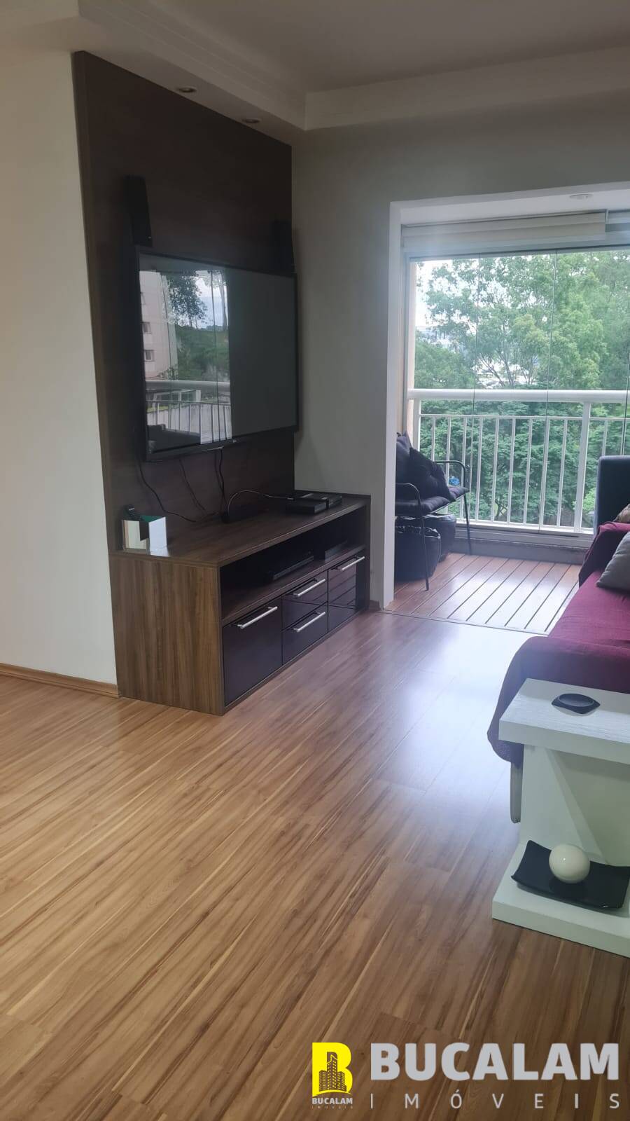 Apartamento à venda com 3 quartos, 70m² - Foto 1