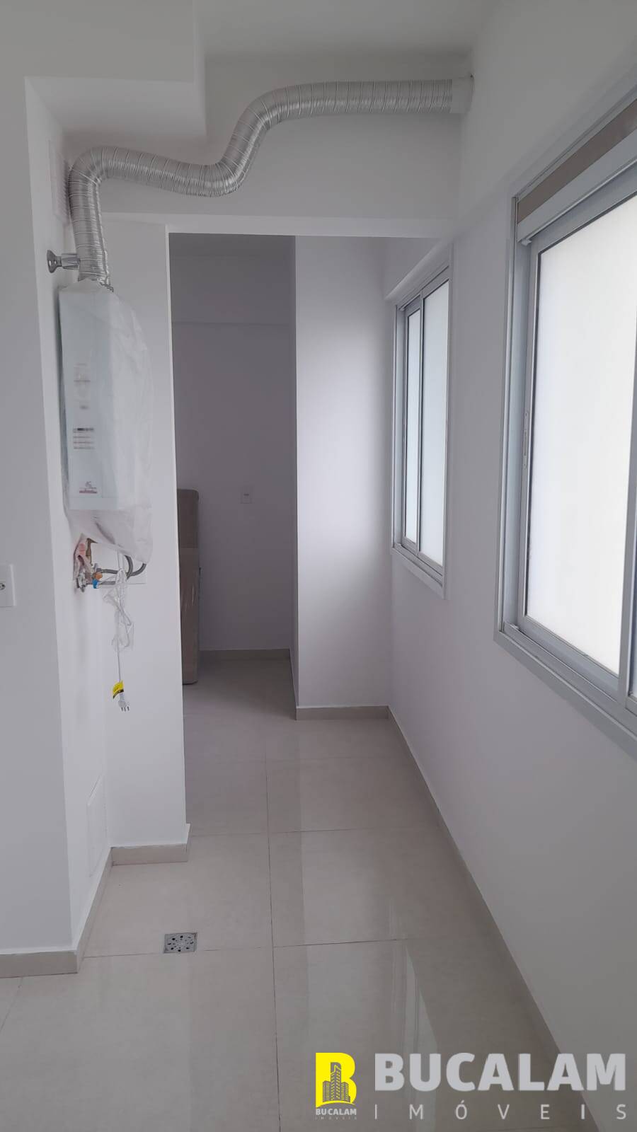 Apartamento para alugar com 3 quartos, 125m² - Foto 8