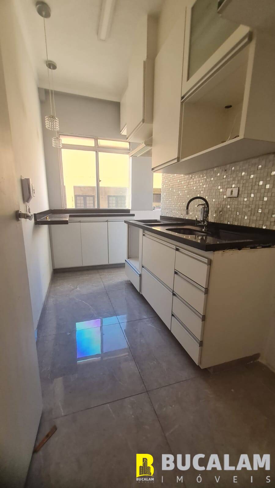 Apartamento para alugar com 2 quartos, 55m² - Foto 6