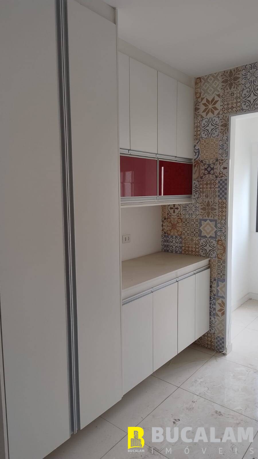 Apartamento à venda com 2 quartos, 70m² - Foto 12