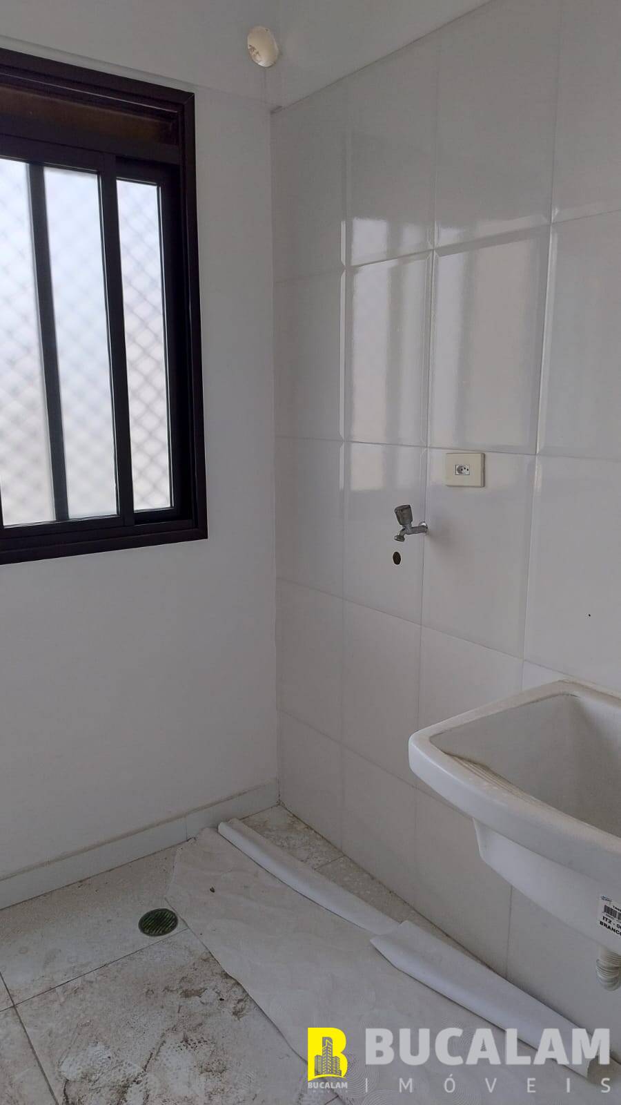 Apartamento à venda com 2 quartos, 70m² - Foto 15