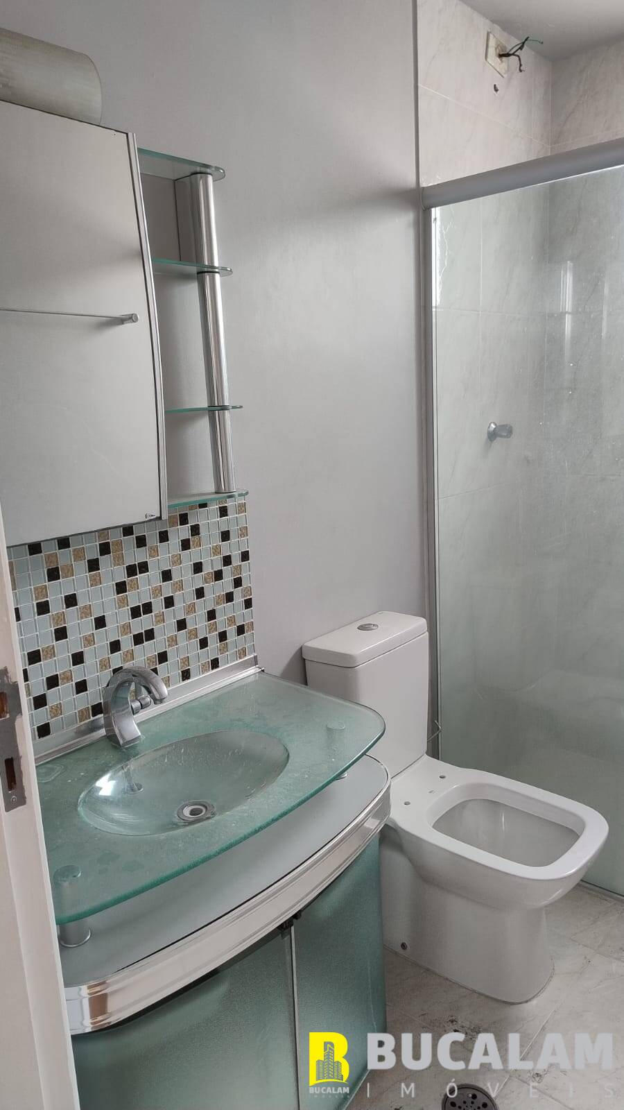 Apartamento à venda com 2 quartos, 70m² - Foto 17