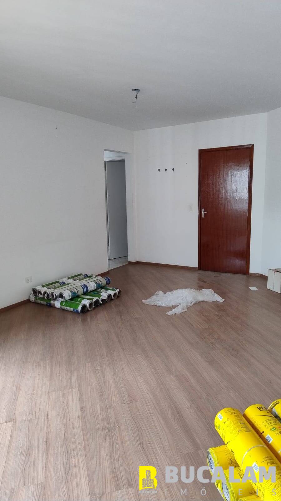 Apartamento à venda com 2 quartos, 70m² - Foto 6