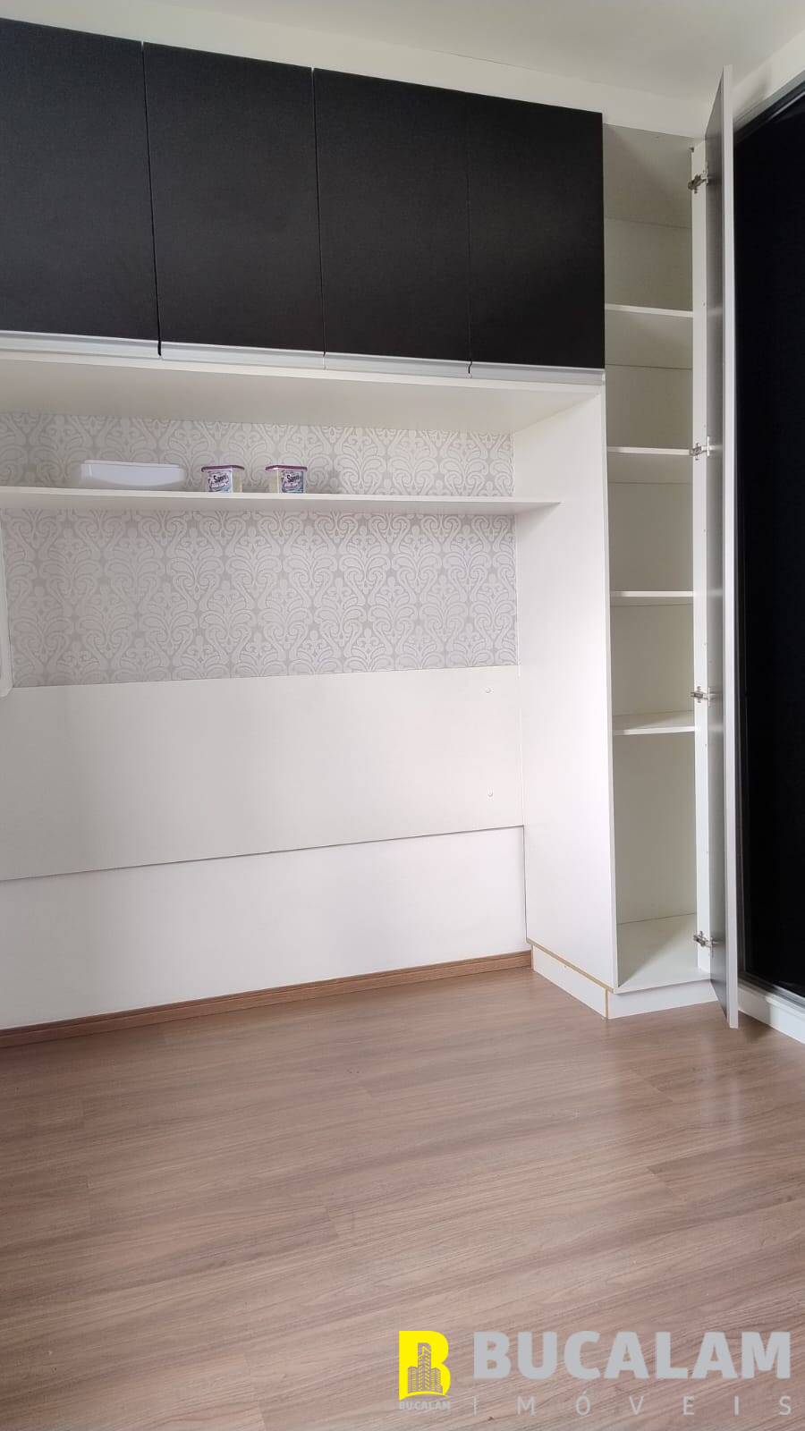 Apartamento à venda com 2 quartos, 70m² - Foto 23