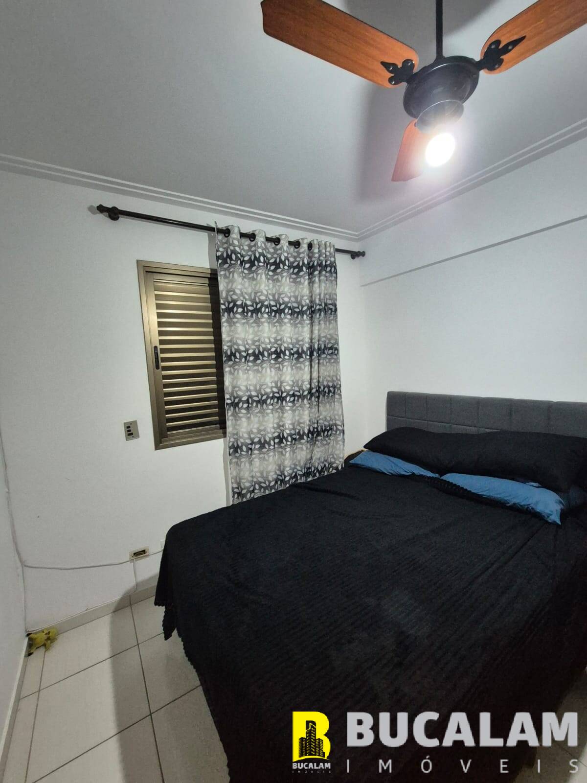 Apartamento para alugar com 2 quartos, 68m² - Foto 12