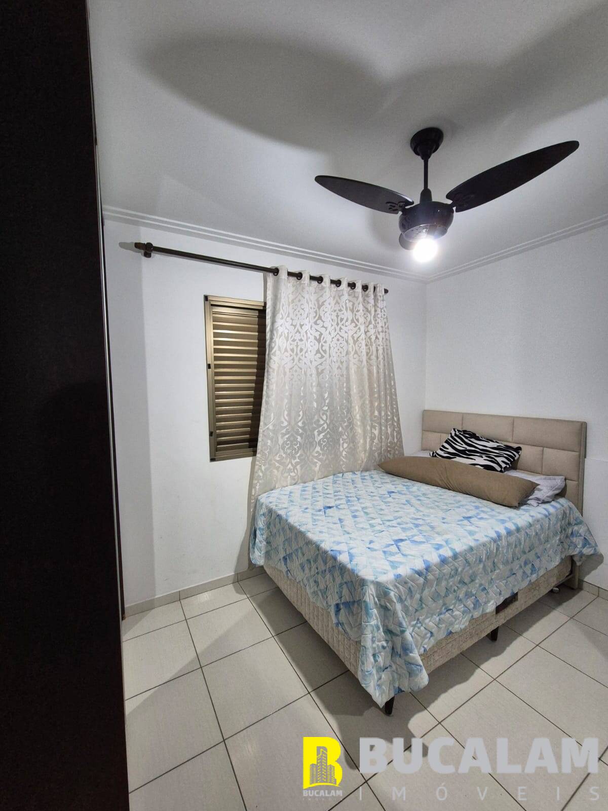 Apartamento para alugar com 2 quartos, 68m² - Foto 14