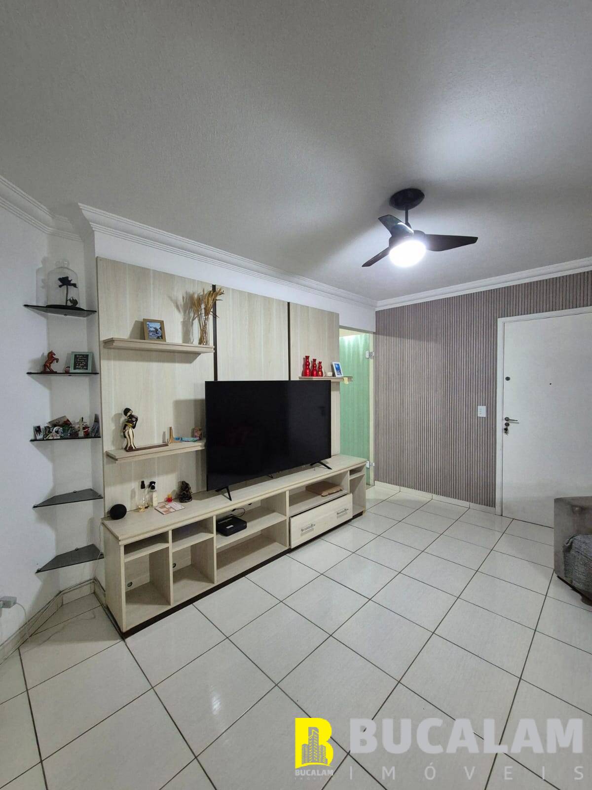 Apartamento para alugar com 2 quartos, 68m² - Foto 5