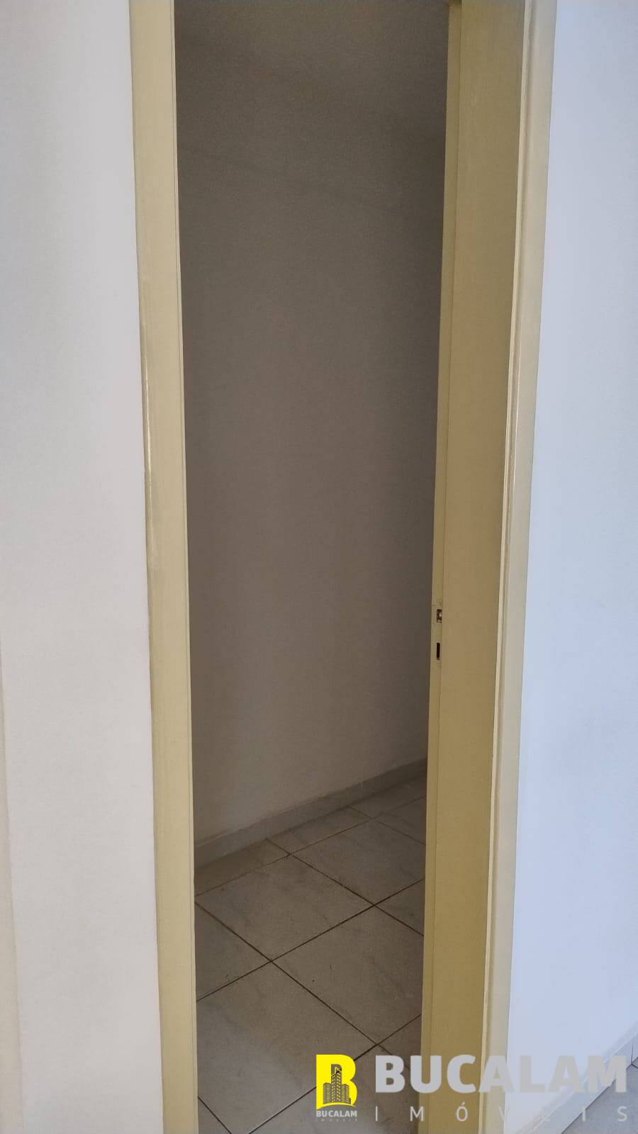 Apartamento para alugar com 2 quartos, 68m² - Foto 4