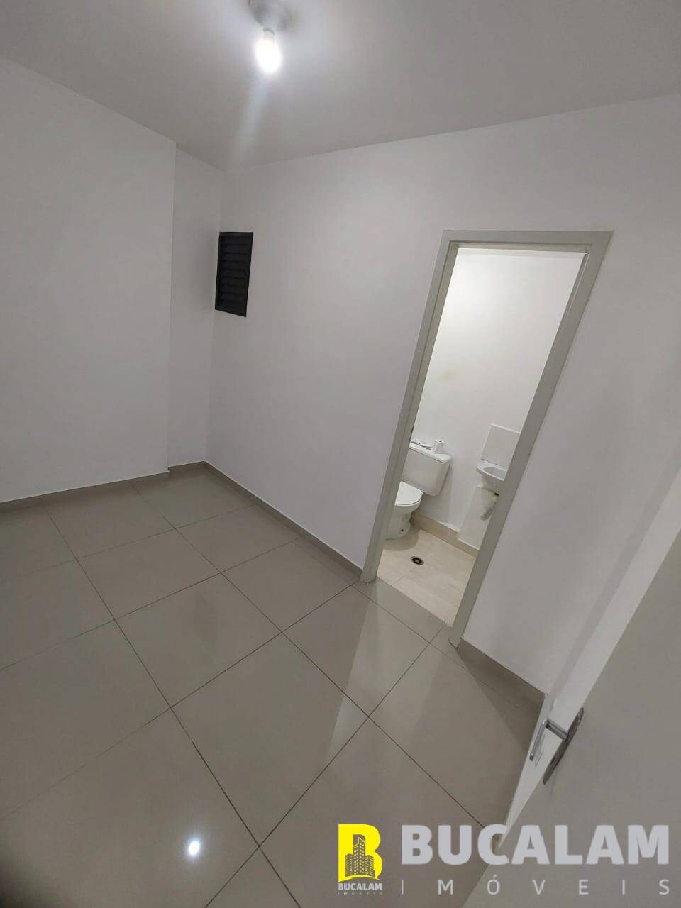 Apartamento à venda com 3 quartos, 76m² - Foto 17